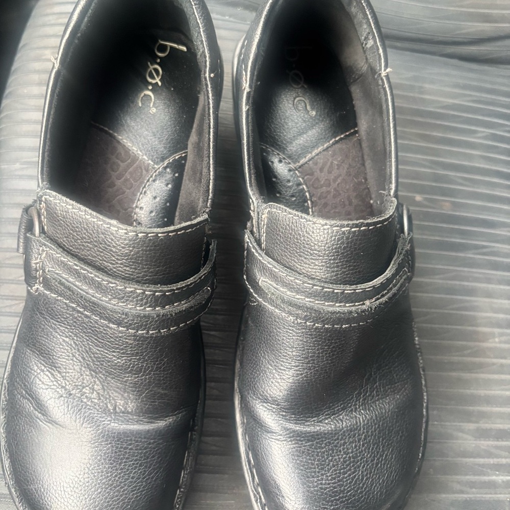 boc Women's Black Slip-On Loafers
